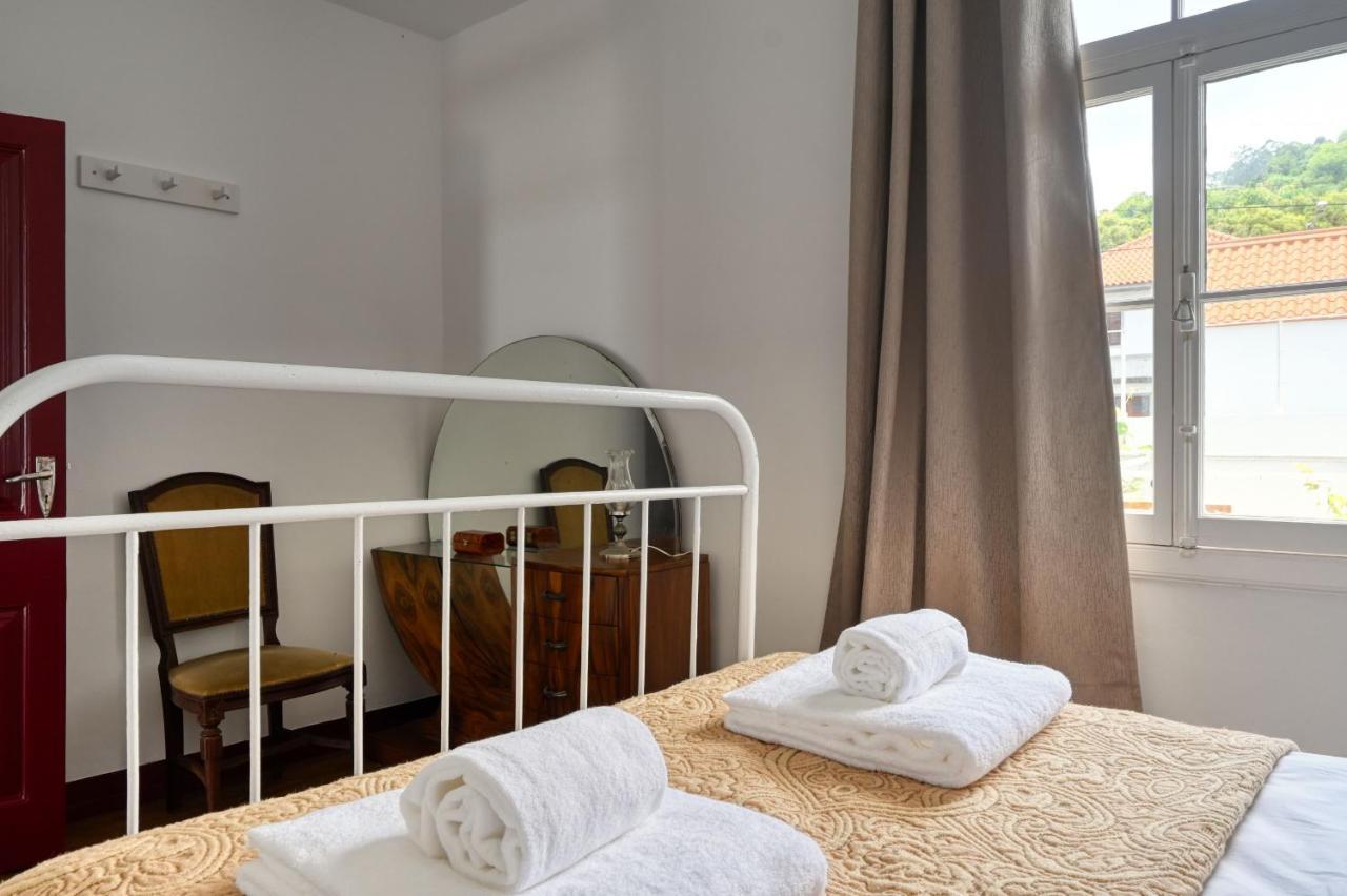 סאו ז'ורז' Os Ferreirinhos, A Home In Madeira מראה חיצוני תמונה